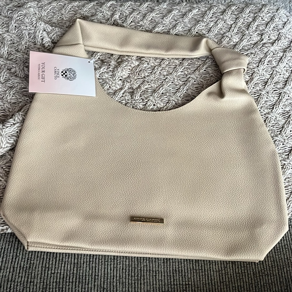 Vince Camuto beige/ cream leather tote** LAST ONE - Picture 8 of 9